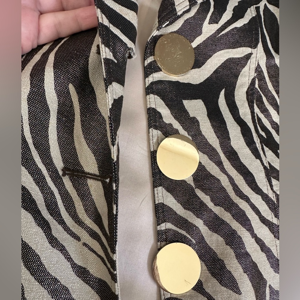 Beautiful Cache gold metallic zebra print long jacket sz LG pockets fully lined - Picture 5 of 13